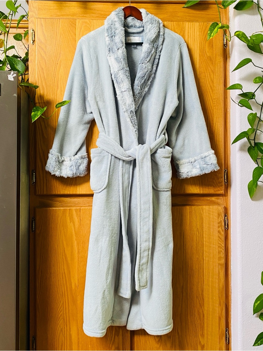 Carole Hochman Womens Soft Faux Fur Plush Robe Dressing Gown Pastel Light Blue L